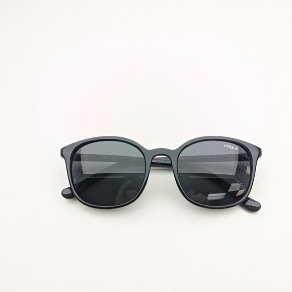 Vogue Accessories - 🕶️Vogue VO5051-S W44/87 Sunglasses 52/20 140 /ALH546🕶️​